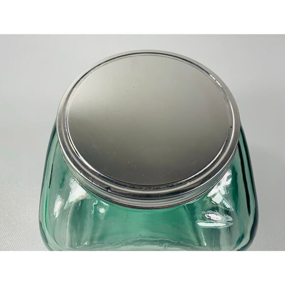 Vintage GREEN Glass Flour Storage Kitchen Container with Lid - Picture 5 of 8